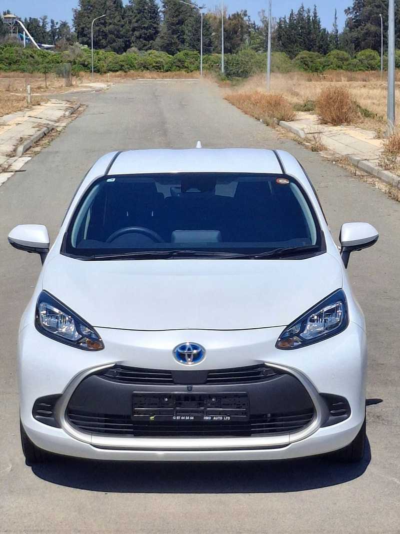 2025 Toyota Aqua 1,5L 2025 Cyprus
