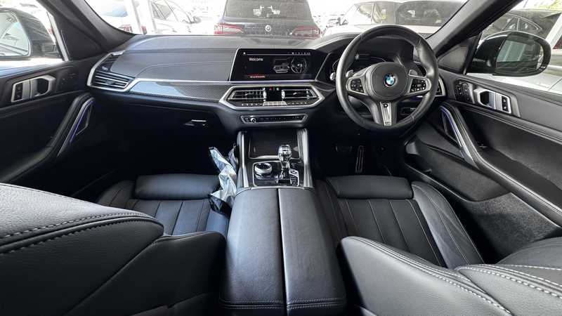 2022 BMW X6 3,0L 2022 Cyprus
