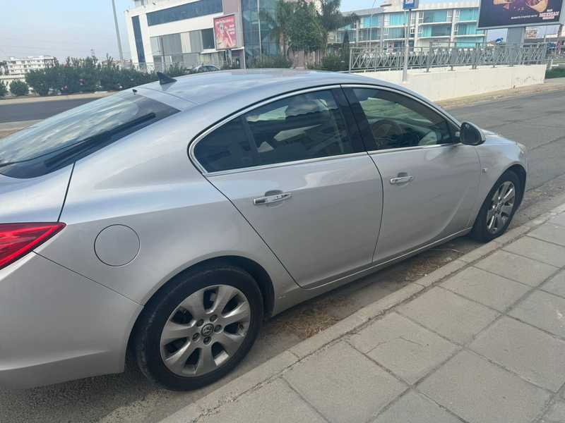 2011 Opel, Vauxhall Insignia 2,0L 2011 Cyprus
