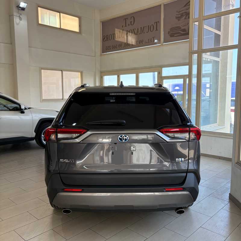 2021 Toyota RAV4 2,5L 2021 Cyprus