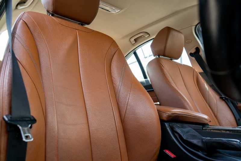 2012 BMW 3-Series 2,0L 2012 Cyprus