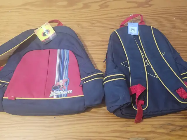 School bags, Επαρχία Λάρνακας — Μαρί