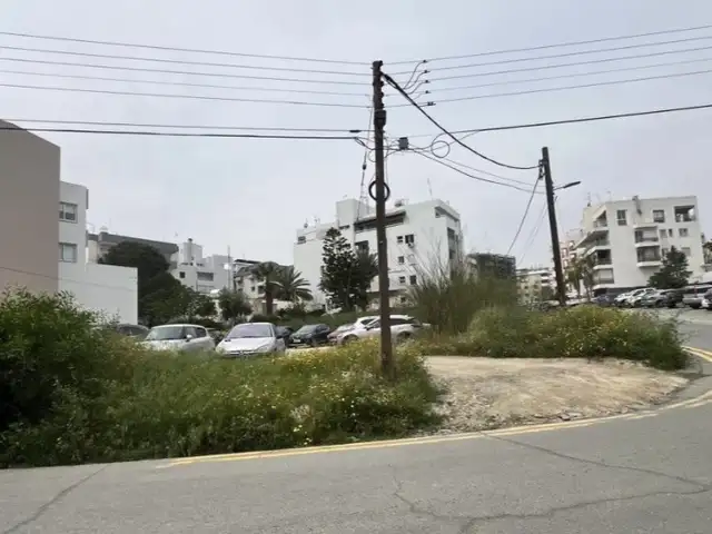 Commercial Plot 602 m², Επαρχία Λευκωσίας — Στρόβολος - Άγιος Δημήτριος