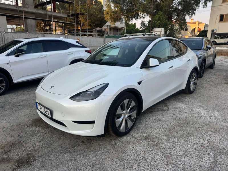 Tesla Model Y Electric 2023