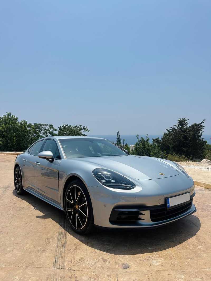 Porsche Panamera 3,0L 2020