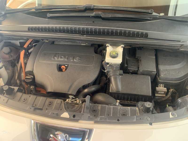 2014 Peugeot 3008 2,0L 2014 Cyprus
