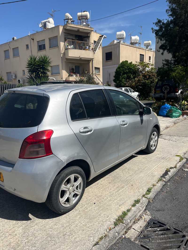2005 Toyota Vitz 1,0L 2005 Cyprus