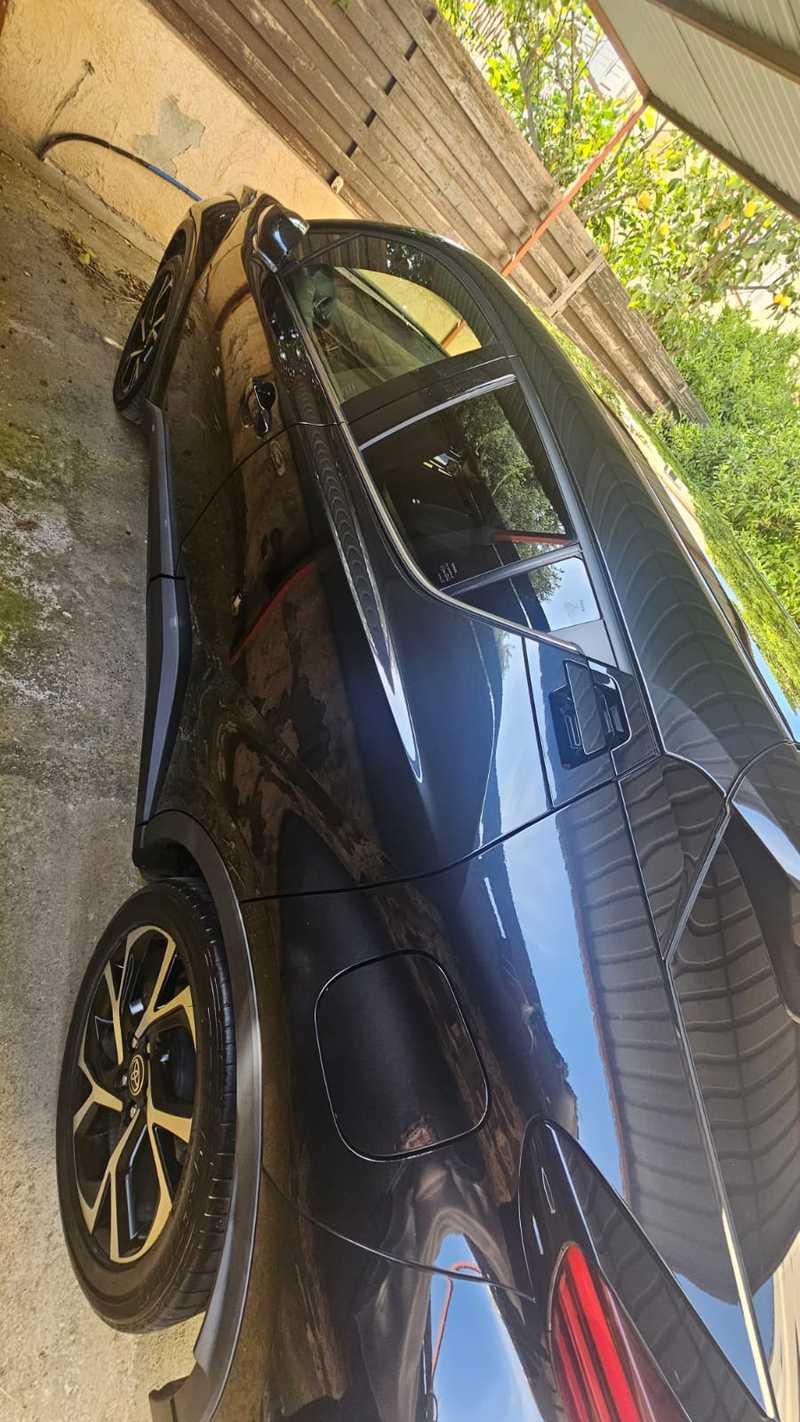 2021 Toyota C-HR 1,8L 2021 Cyprus