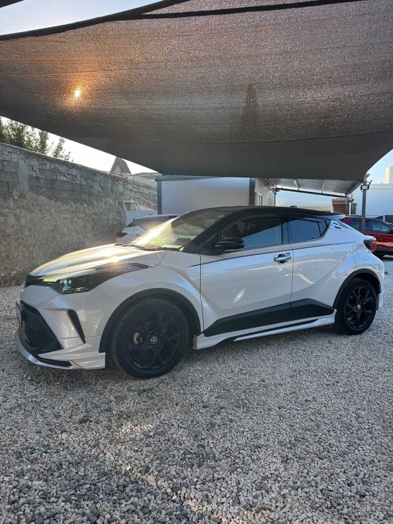 2022 Toyota C-HR 1,8L 2022 Cyprus