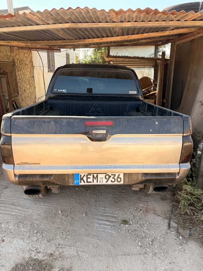 2003 Mitsubishi L200 2,5L 2003 Cyprus