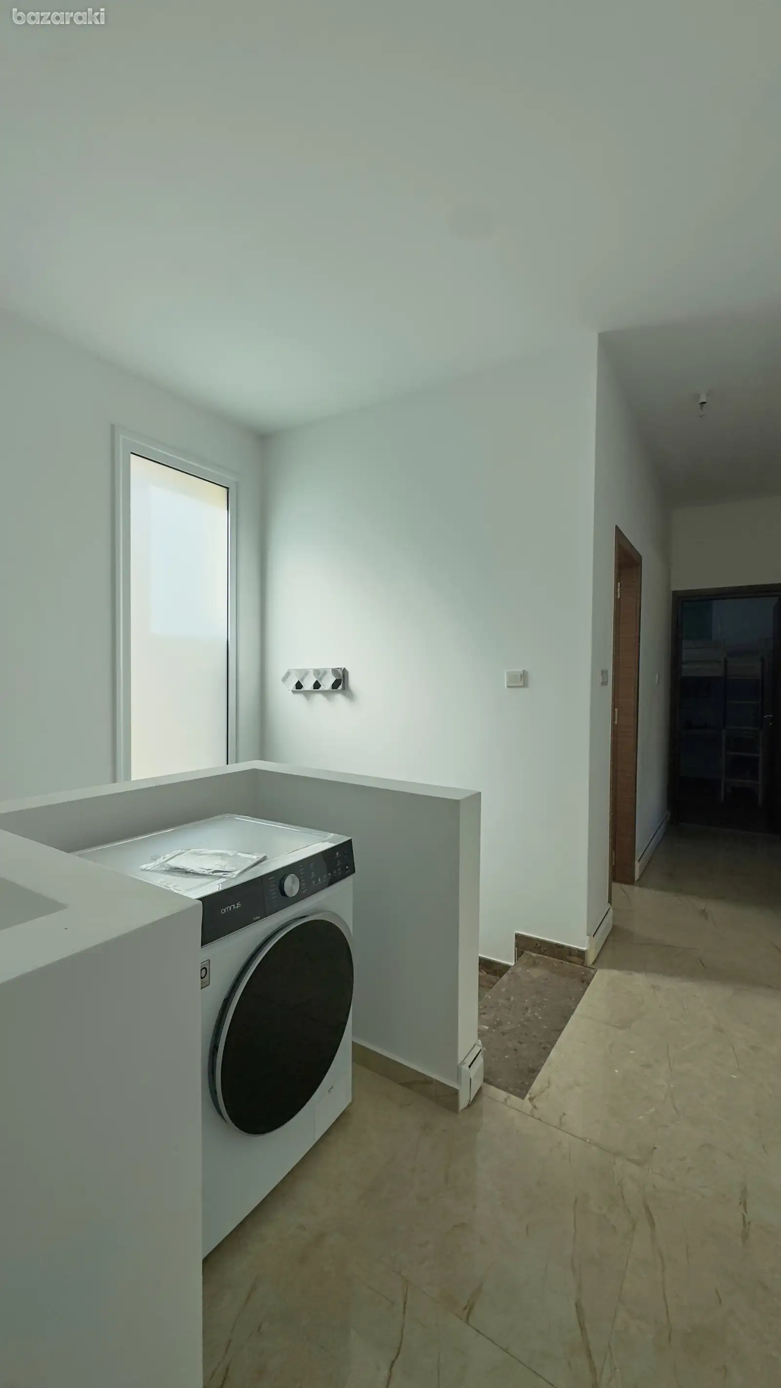 House, 4 bedrooms — 9