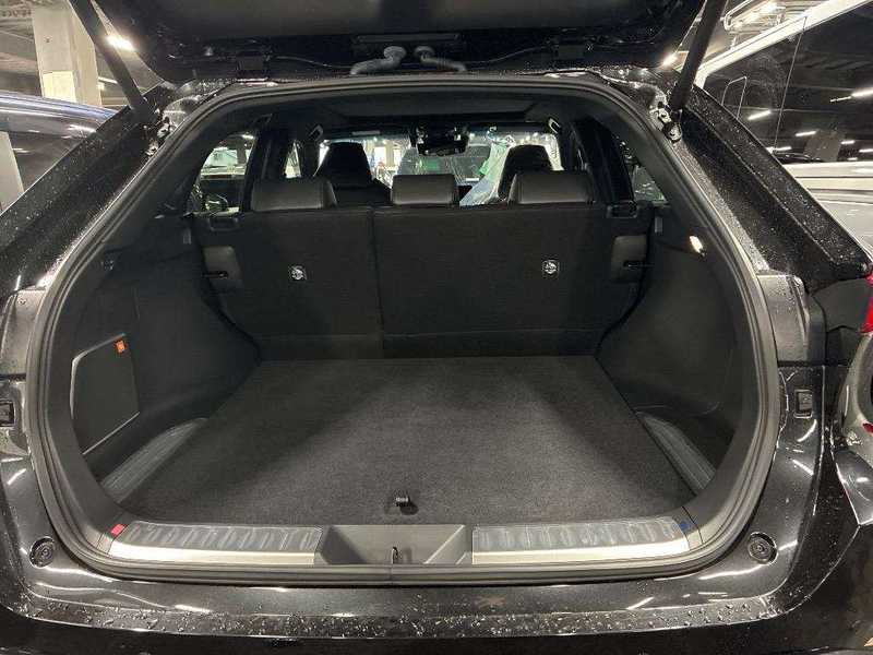 2023 Toyota Harrier 2,5L 2023 Cyprus