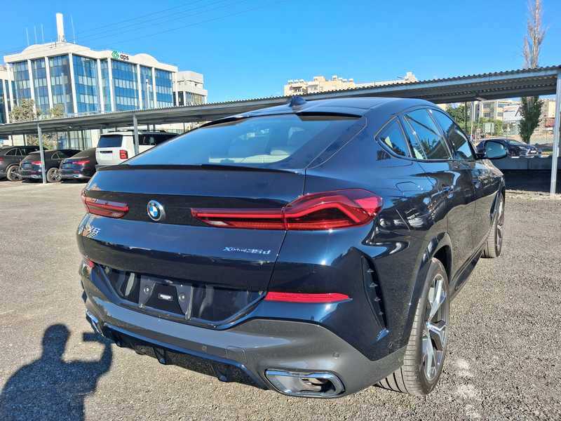 2021 BMW X6 3,0L 2021 Cyprus