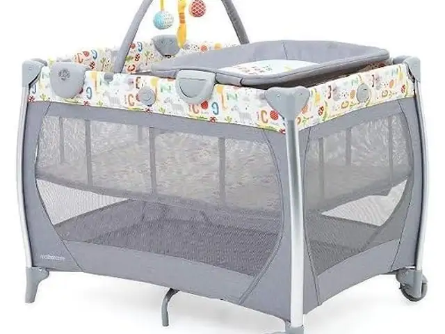 Mothercare hello friend bassinet travel cot with mattress, Επαρχία Λάρνακας — Ορόκλινη
