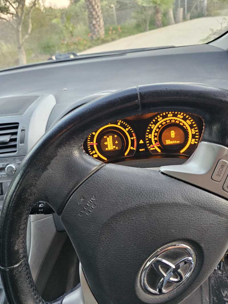 2009 Toyota Auris 1,6L 2009 Cyprus