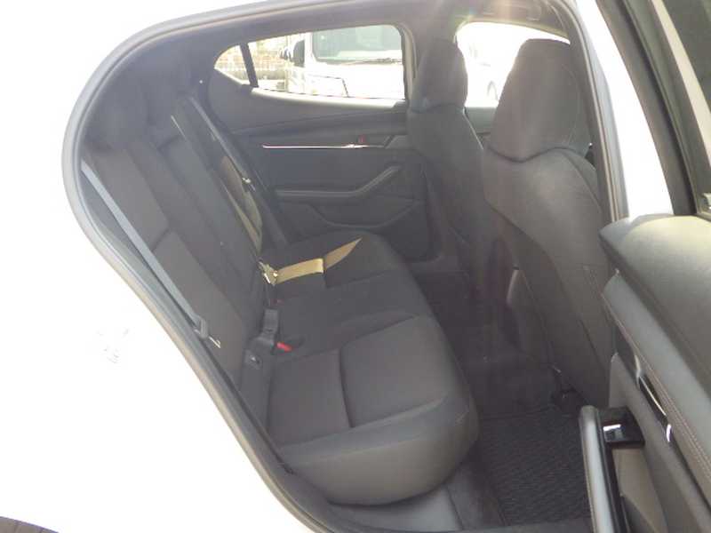 2023 Mazda 3 2,0L 2023 Cyprus
