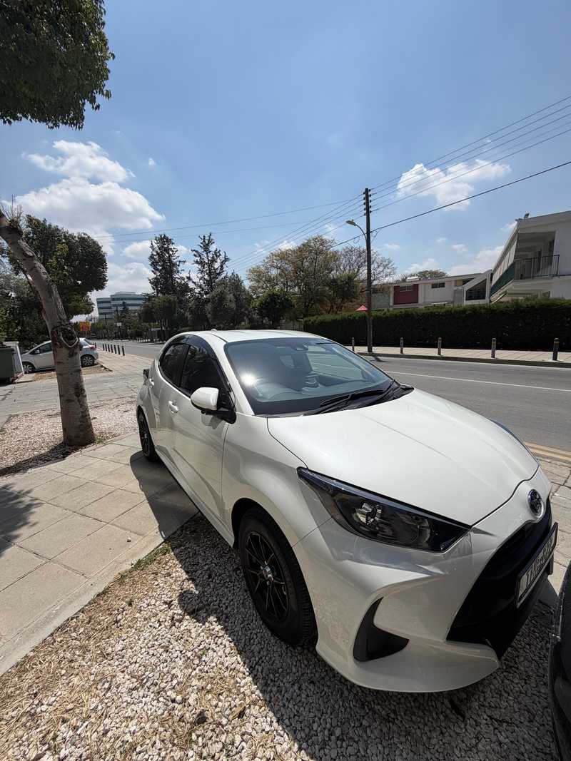 2022 Toyota Yaris 1,5L 2022 Cyprus
