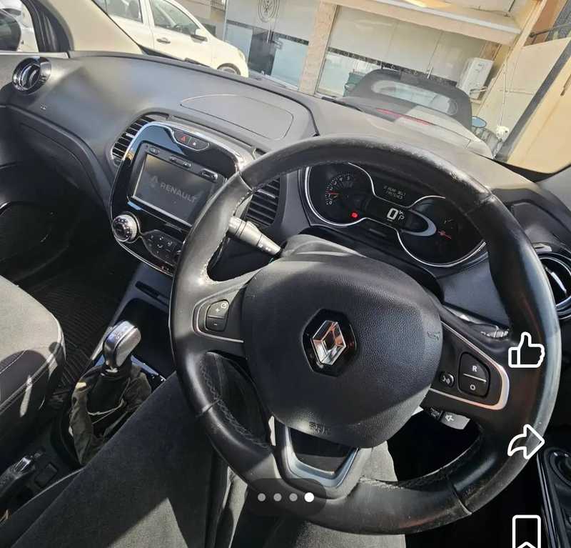 2017 Renault Captur 1,2L 2017 Cyprus