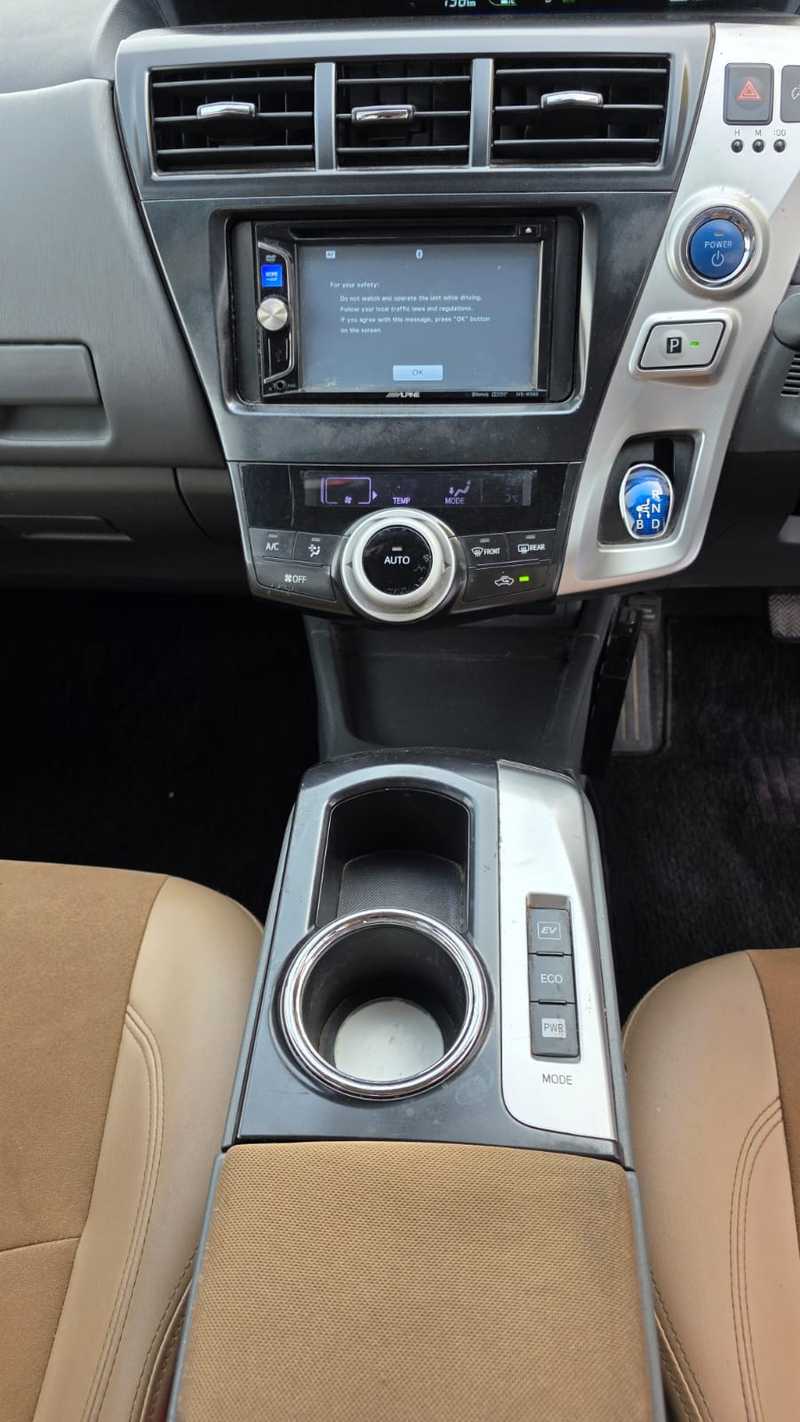2013 Toyota Prius 1,8L 2013 Cyprus