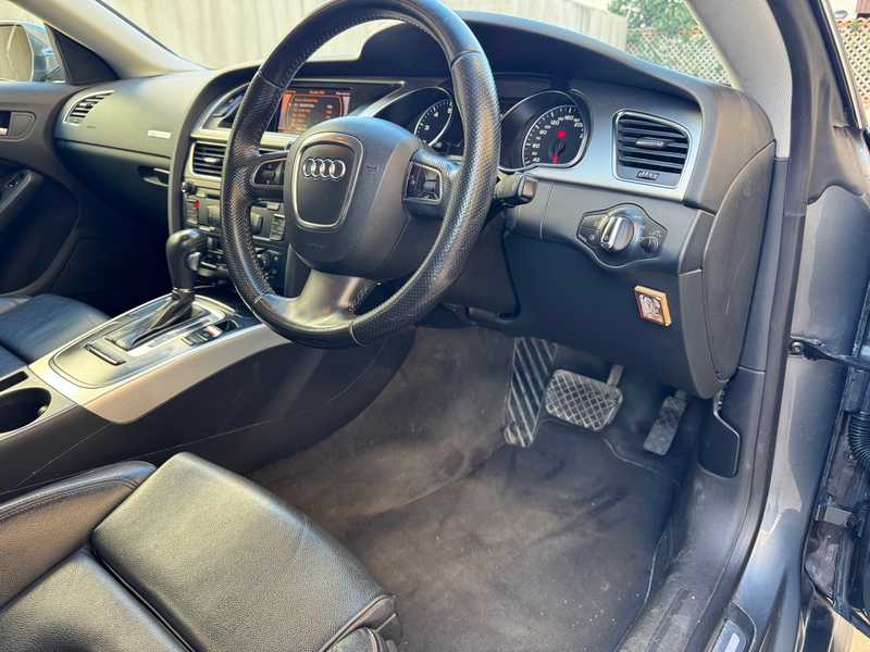 2011 Audi A5 1,8L 2011 Cyprus