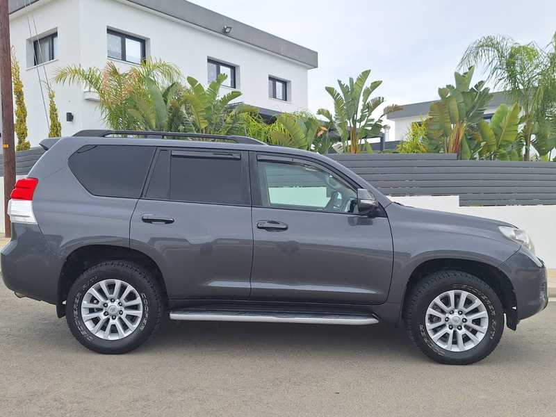 Toyota Land Cruiser Prado 3,0L 2010