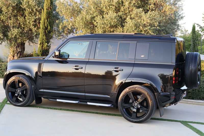 2023 Land Rover Defender 3,0L 2023 Cyprus