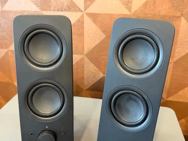 Desktop speaker logitech, Paphos — Paphos - Agios Theodoros