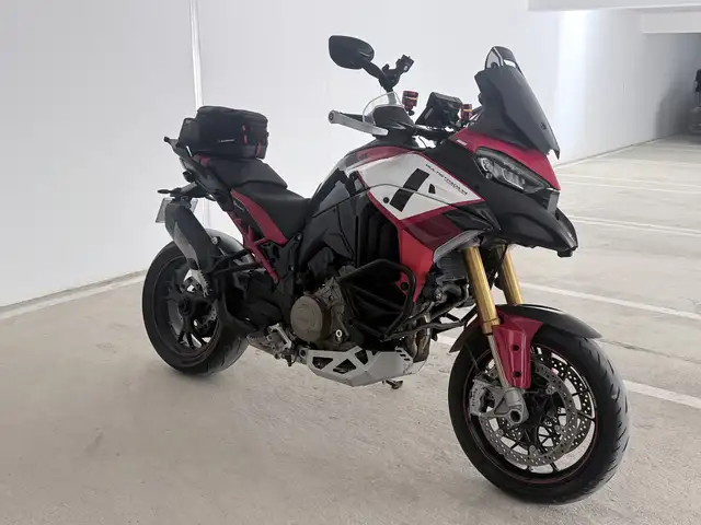 Ducati multistrada pikes peak, Limassol — Historical Center - 3