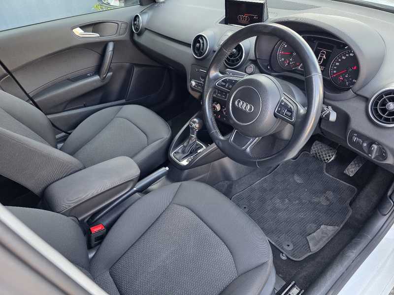 2018 Audi A1 1,0L 2018 Cyprus