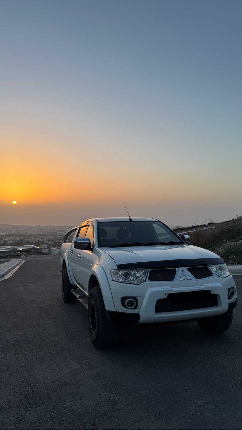 Mitsubishi L200 2,5L 2013