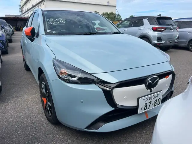 Mazda 2