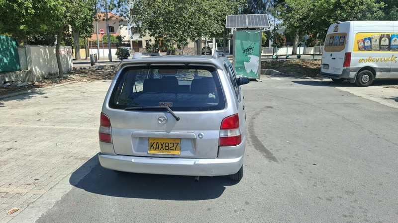 2003 Mazda Demio 1,5L 2003 Cyprus