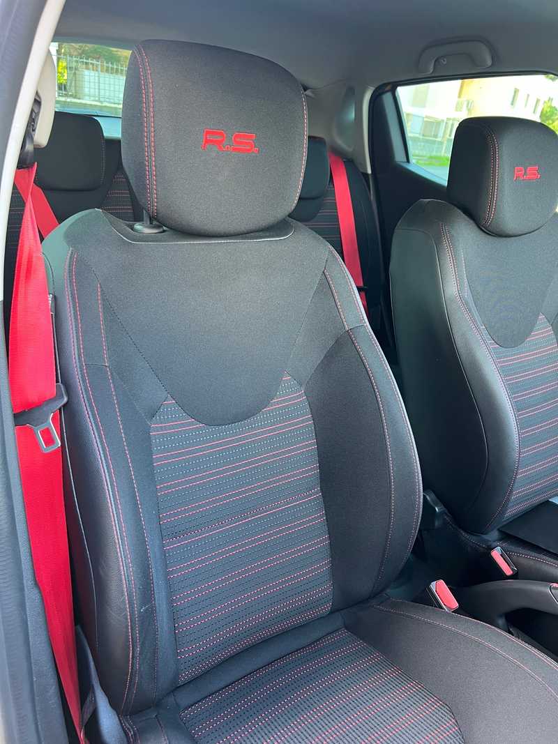 2019 Renault Clio 1,6L 2019 Cyprus