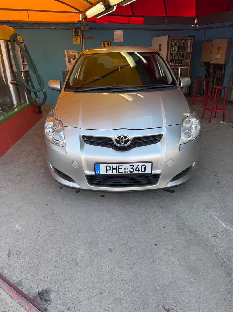 Toyota Auris 2,0L 2008
