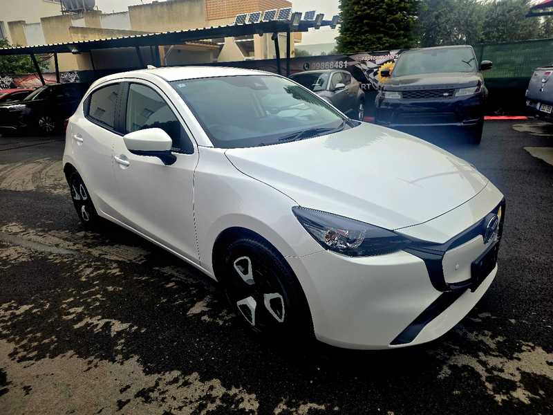 Mazda 2 1,5L 2024