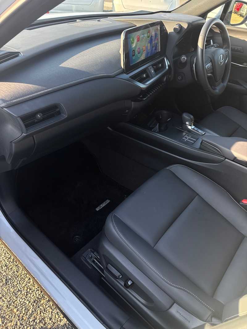 2025 Lexus UX 2,0L 2025 Cyprus