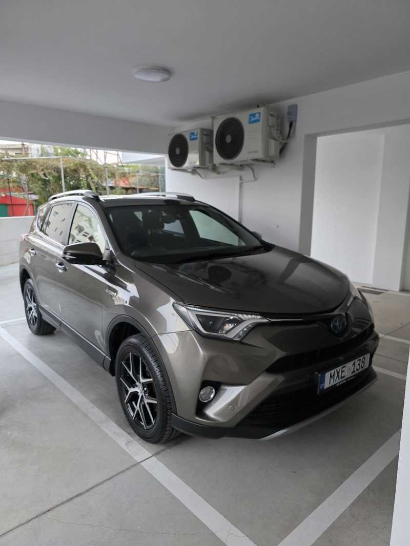 Toyota RAV4 2,5L 2017