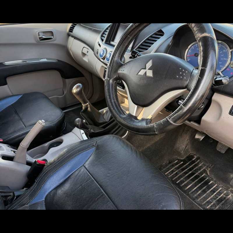 2009 Mitsubishi L200 2,5L 2009 Cyprus