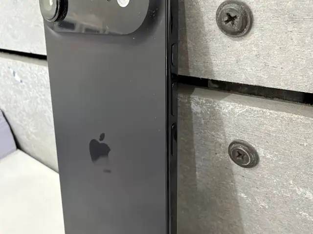 Iphone air, Επαρχία Λεμεσού — Κολόσσι- Άγιος Λουκάς