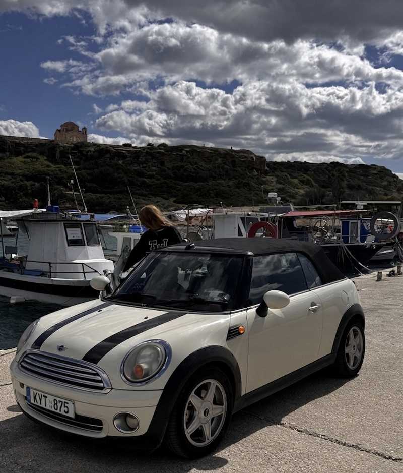 2010 Mini Convertible 1,6L 2010 Cyprus