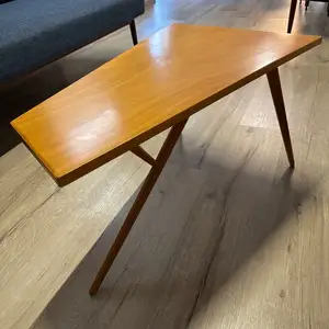 Coffee table, Επαρχία Λεμεσού — Λεμεσός - Πέτρου και Παύλου