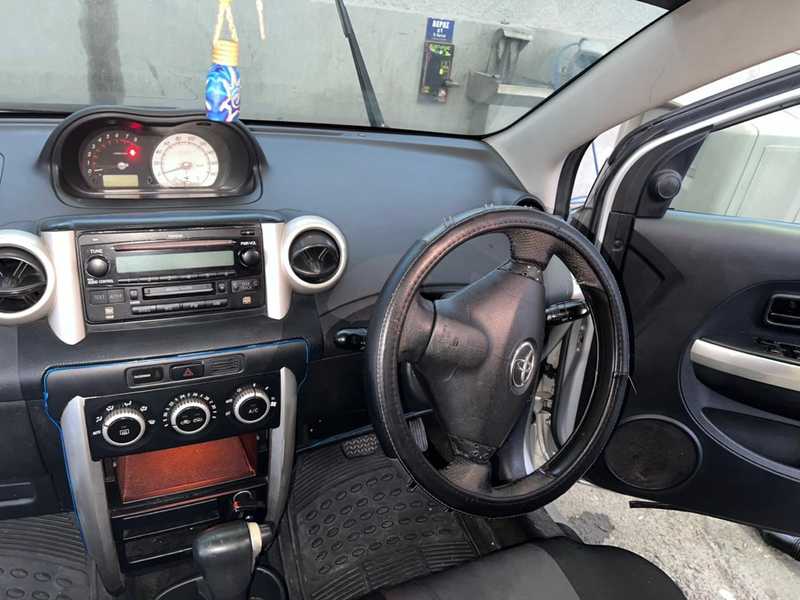 2004 Toyota Corolla 1,8L 2004 Cyprus