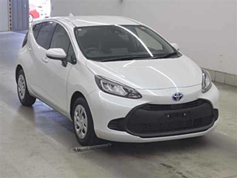Toyota Aqua 1,5L 2024