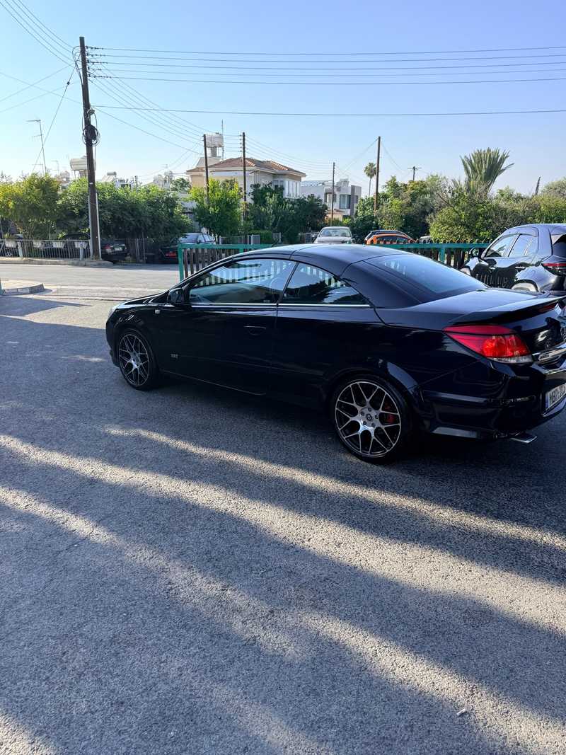 2007 Opel, Vauxhall Astra 1,9L 2007 Cyprus