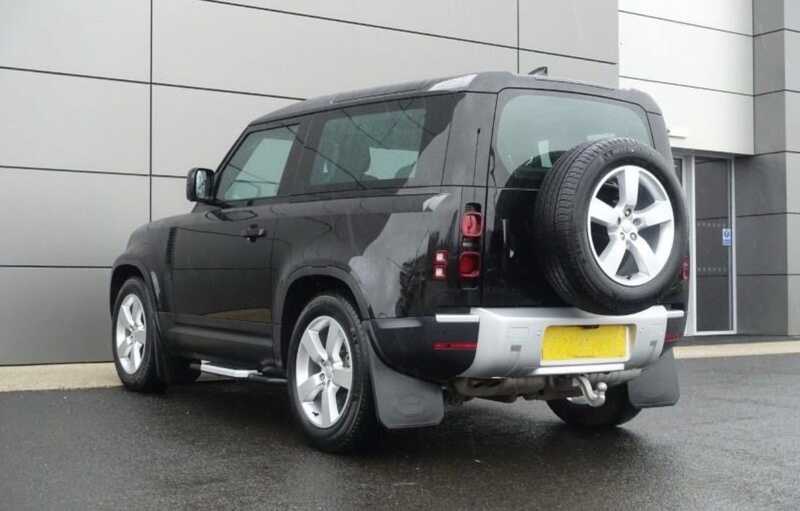 2023 Land Rover Defender 3,0L 2023 Cyprus