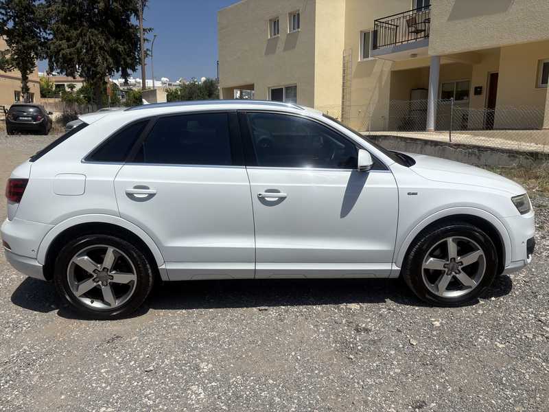 2015 Audi Q3 2,0L 2015 Cyprus
