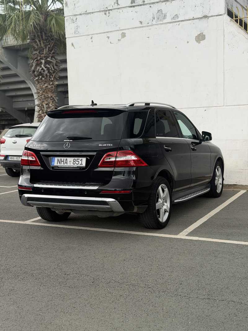 2013 Mercedes-Benz M-Class 2,1L 2013 Cyprus