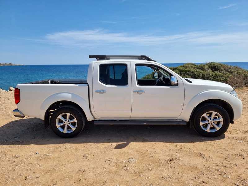 2013 Nissan Navara 2,5L 2013 Cyprus