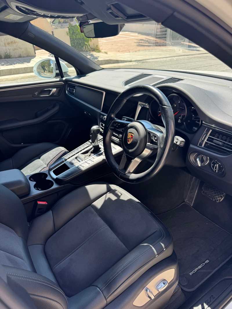 2021 Porsche Macan 2,0L 2021 Cyprus