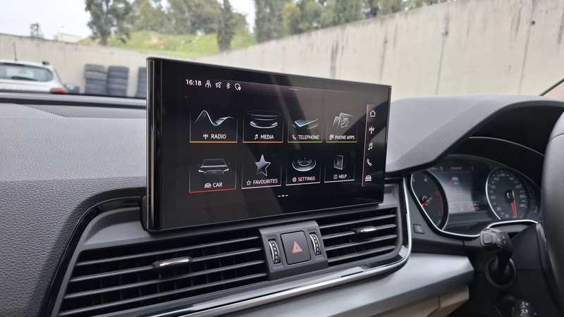 2022 Audi Q5 2,0L 2022 Cyprus